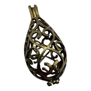 Vintage-Style‎ Teardrop Cage Pendant – Ornate Filigree Locket Charm, Antique
